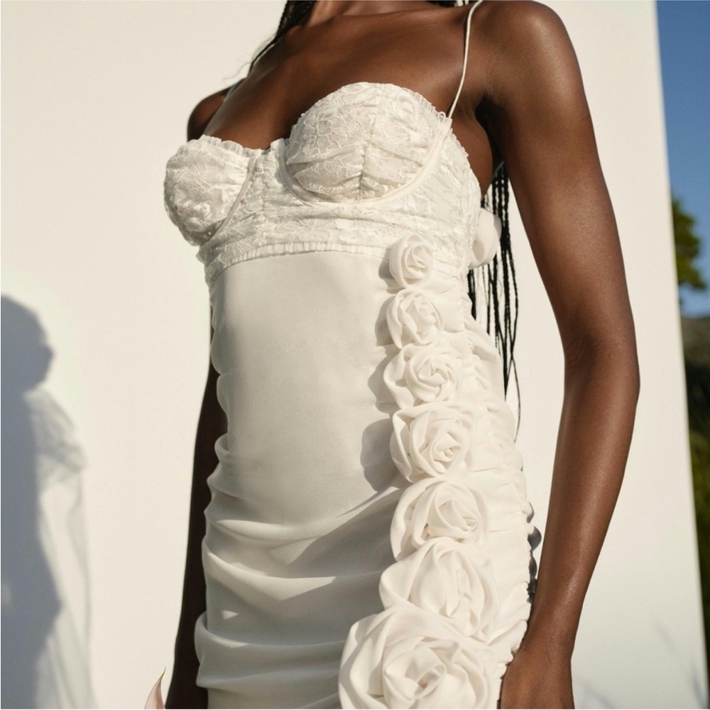 For Love & Lemons - Bellany Gown - Picture 3 of 8